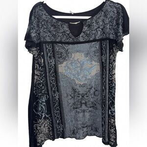 Skinny Minnie Black and Gray Women's Y2K Top large